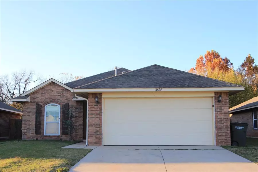 5529 Crooked Creek Road, Oklahoma City, OK 73117