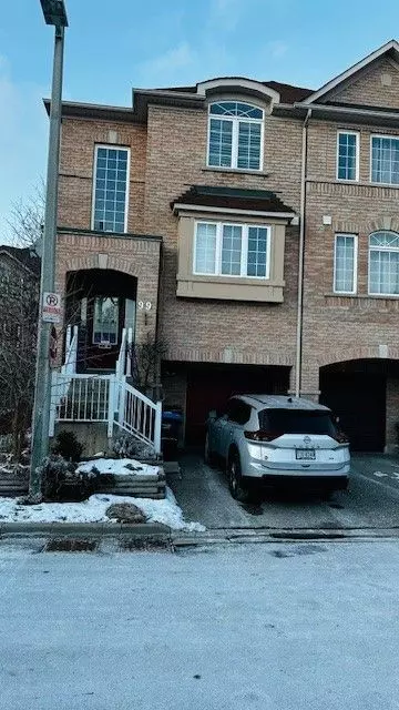 Brampton, ON L6Y 5S3,99 Bernard AVE E