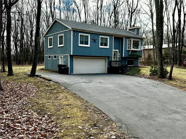 1422 Brian Lane, Chestnuthill Twp, PA 18330