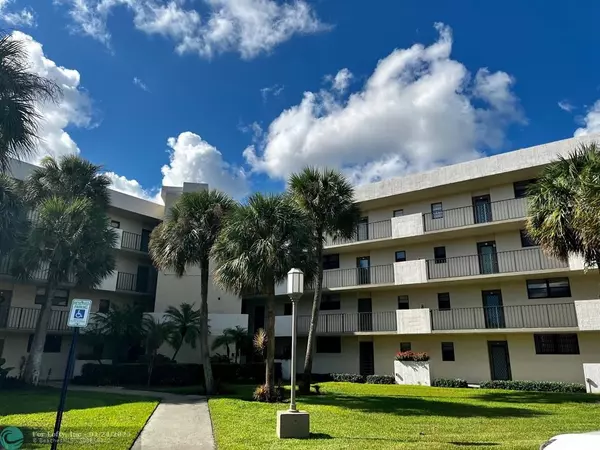 2440 Deer Creek Country Club Blvd  #102-C, Deerfield Beach, FL 33442