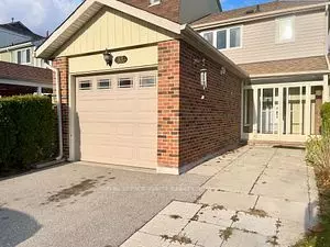 Brampton, ON L6Z 1J1,48 Chambers CT