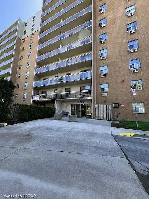 Middlesex, ON N6K 2X6,931 Wonderland RD S #203