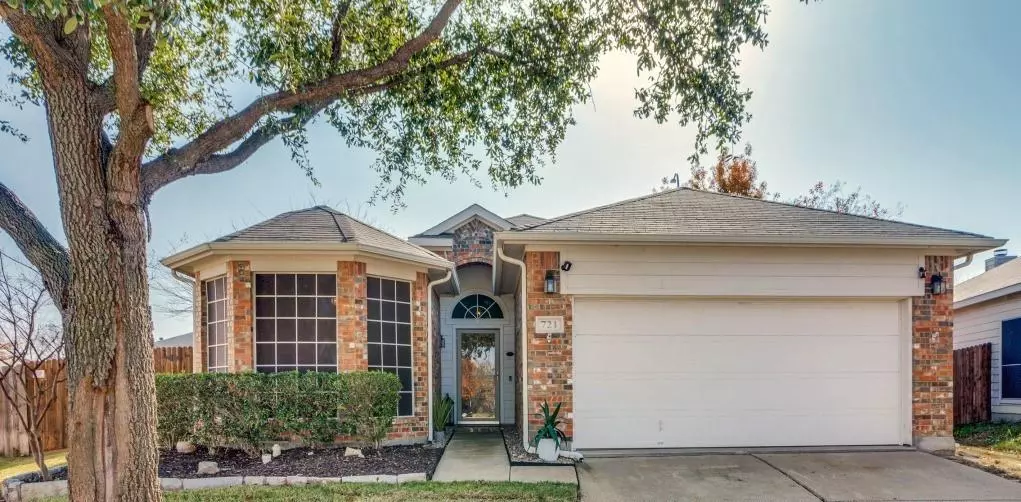 721 San Felipe Trail, Fort Worth, TX 76052