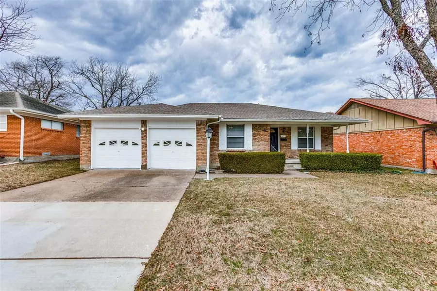 1209 Mayfield Avenue, Garland, TX 75041