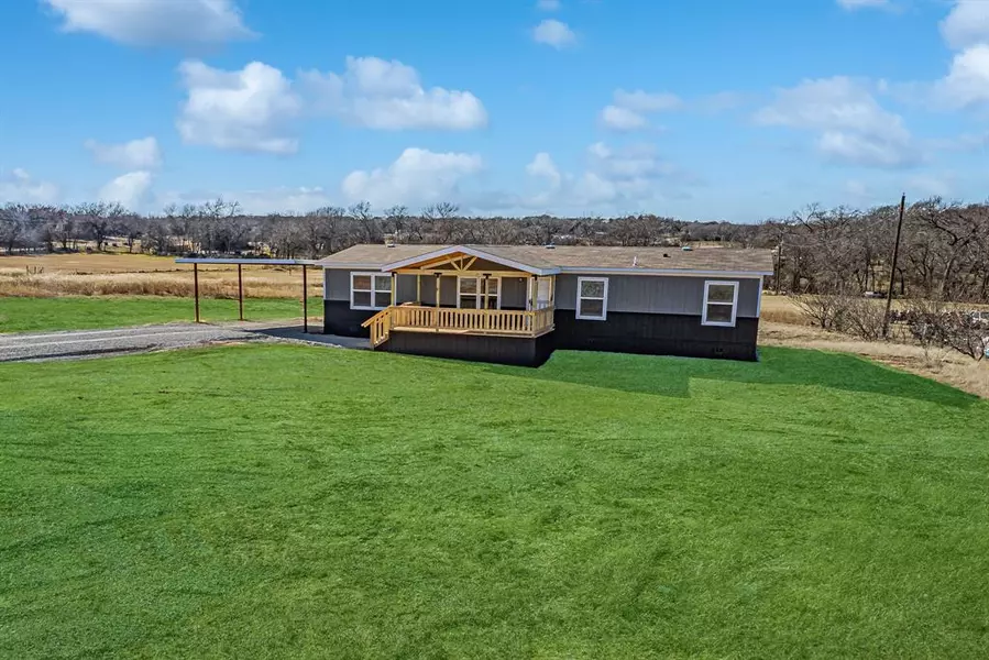 241 Lelon Lane, Springtown, TX 76082