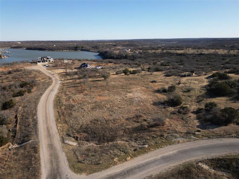 118 Shoreline Drive, Cisco, TX 76437