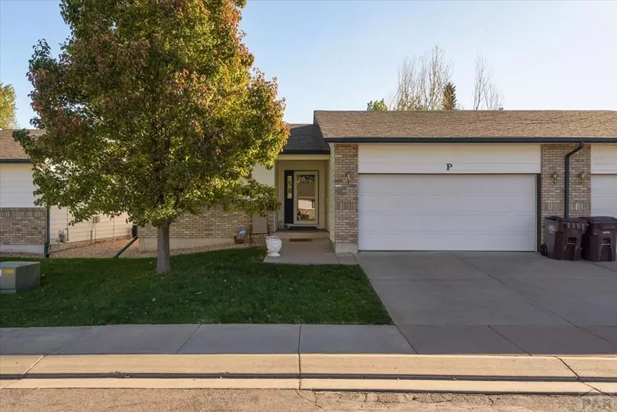 10 Nona Brooks Dr, Pueblo, CO 81005