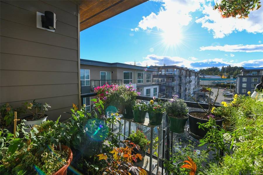 3070 Kilpatrick Ave #PH1, Courtenay, BC V9N 0G7