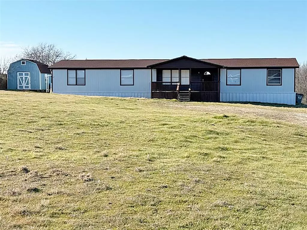 Rhome, TX 76078,348 Coyote Trail