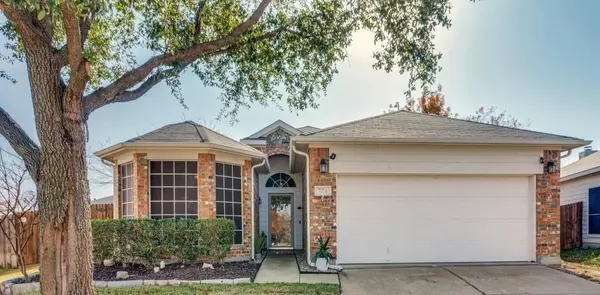 721 San Felipe Trail, Fort Worth, TX 76052