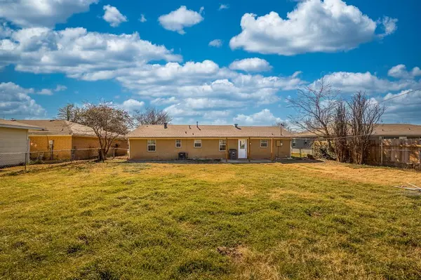 Princeton, TX 75407,204 E Willow Lane