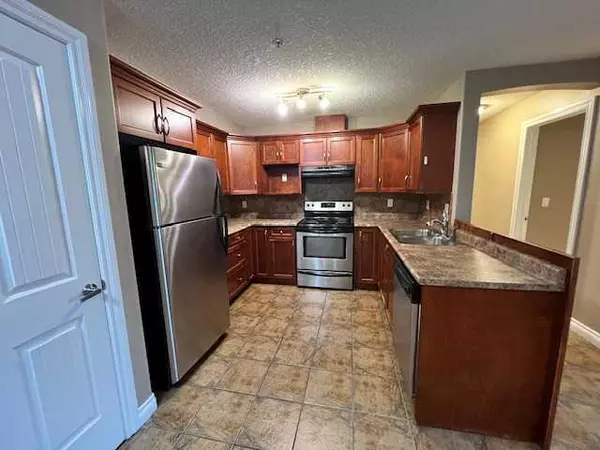 Tofield, AB T0B 4J0,5204 52 AVE #205