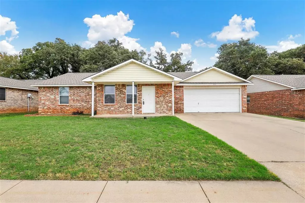 Granbury, TX 76049,212 Bobbie Ann Court