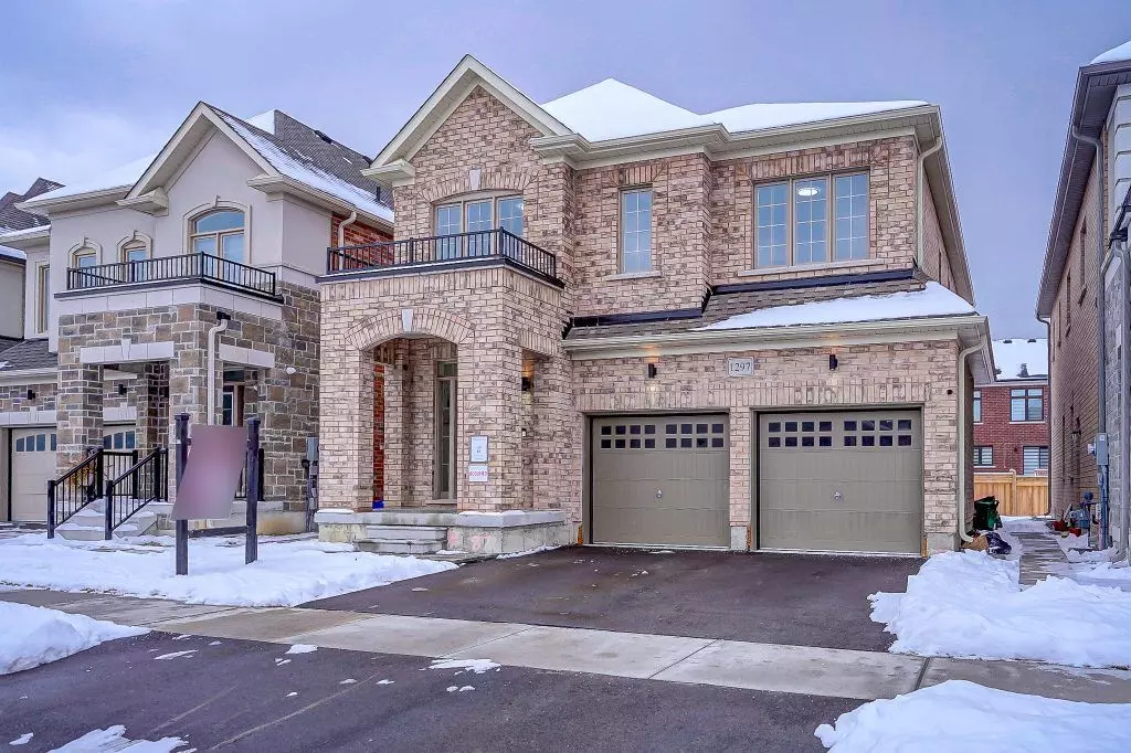 Oshawa, ON L1K 3E7,1297 Apollo ST