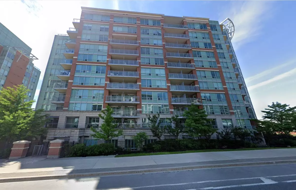 Markham, ON L3T 7Y5,48 Suncrest BLVD #822