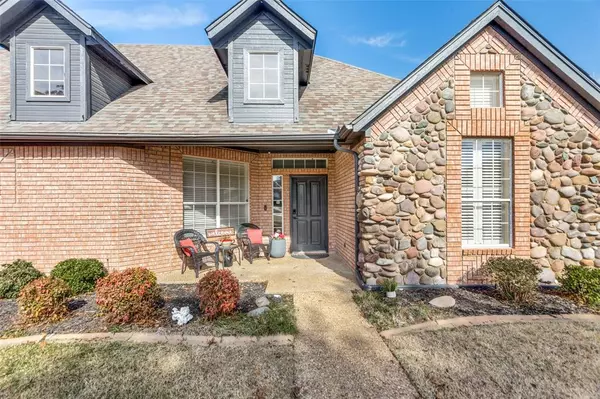 Haslet, TX 76052,200 Applewood Lane