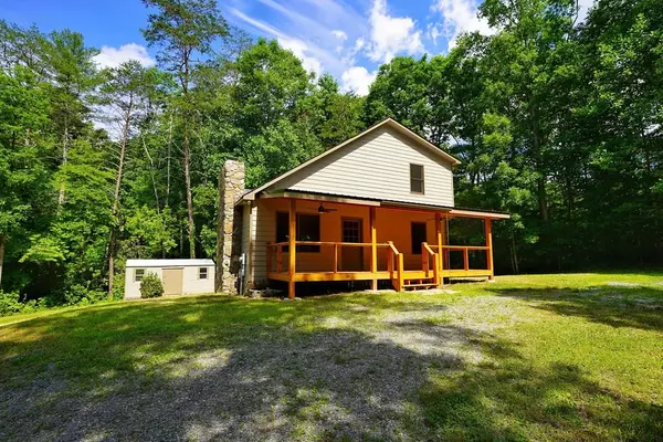 989 New Liberty Road, Ellijay, GA 30540