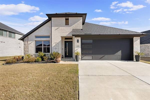 137 Arrow Wood Road, Waxahachie, TX 75165