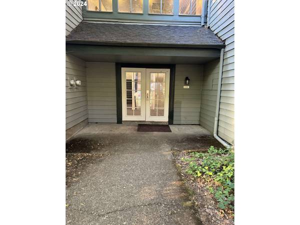 Portland, OR 97223,8807 SW BRIGHTFIELD CIR