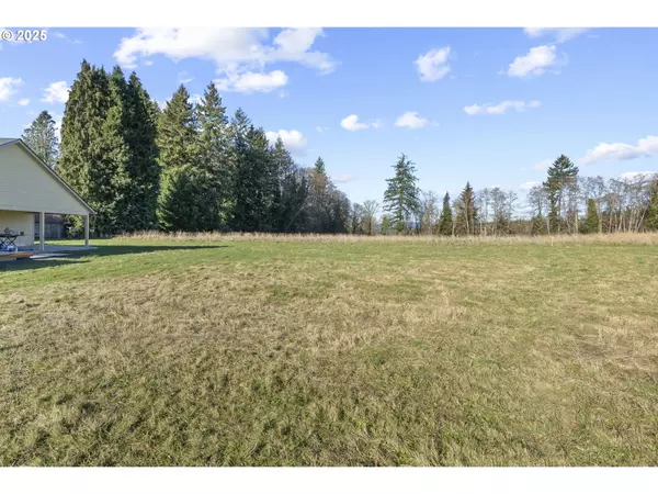 52 SUNNYFIELD DR #Lot 2, Cathlamet, WA 98612