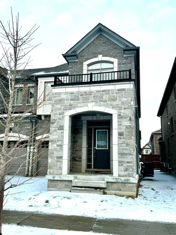 13 Collier CRES, Markham, ON L6E 0T2