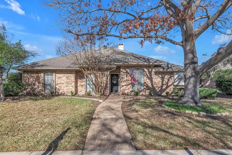 622 Stone Canyon Drive, Irving, TX 75063