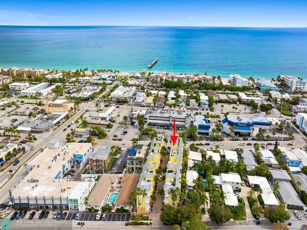 Lauderdale By The Sea, FL 33308,4332 Seagrape Dr  #11