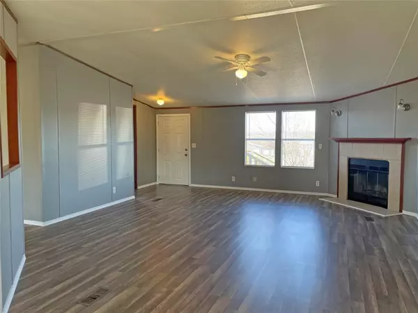 Joshua, TX 76058,9624 Clark Street