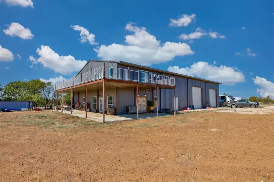 1174 County Road 444, Gainesville, TX 76240