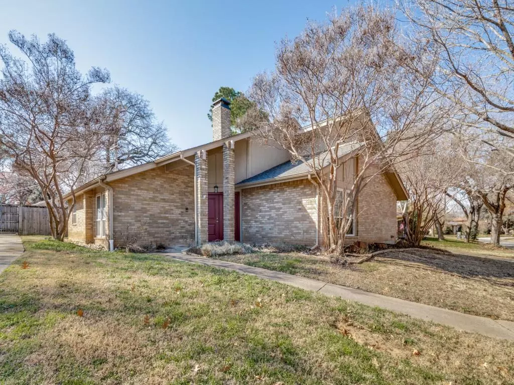 Arlington, TX 76006,412 Rivervalley Court