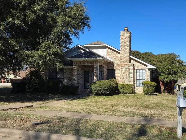 2729 Collins Boulevard, Garland, TX 75044