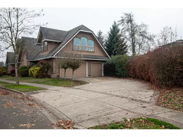 Eugene, OR 97408,3760 MEADOW VIEW DR