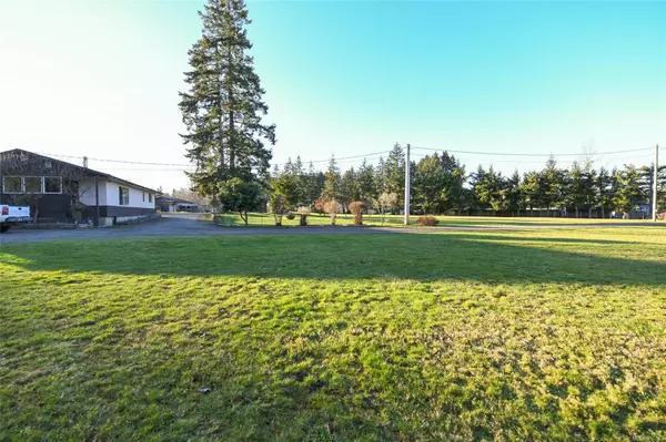 Courtenay, BC V9N 9J9,2875 Arden Rd