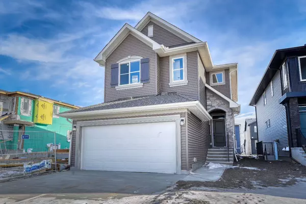 68 Corner Glen GN NE, Calgary, AB T3N 2P5