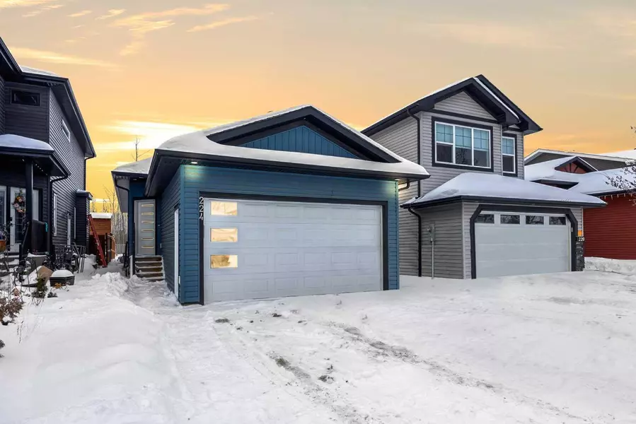 224 J.W. Mann DR, Fort Mcmurray, AB T9H 5G8