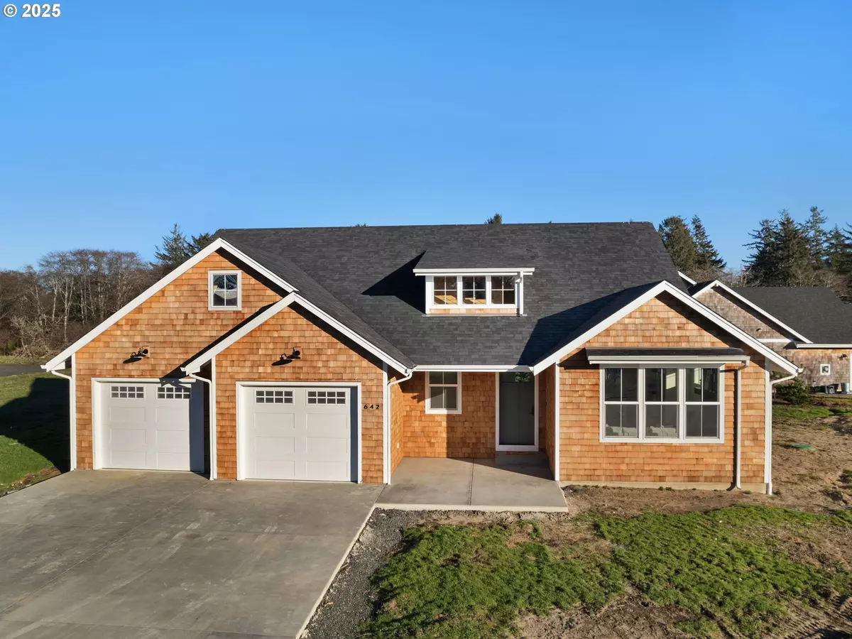 Gearhart, OR 97138,642 MEADOW LN