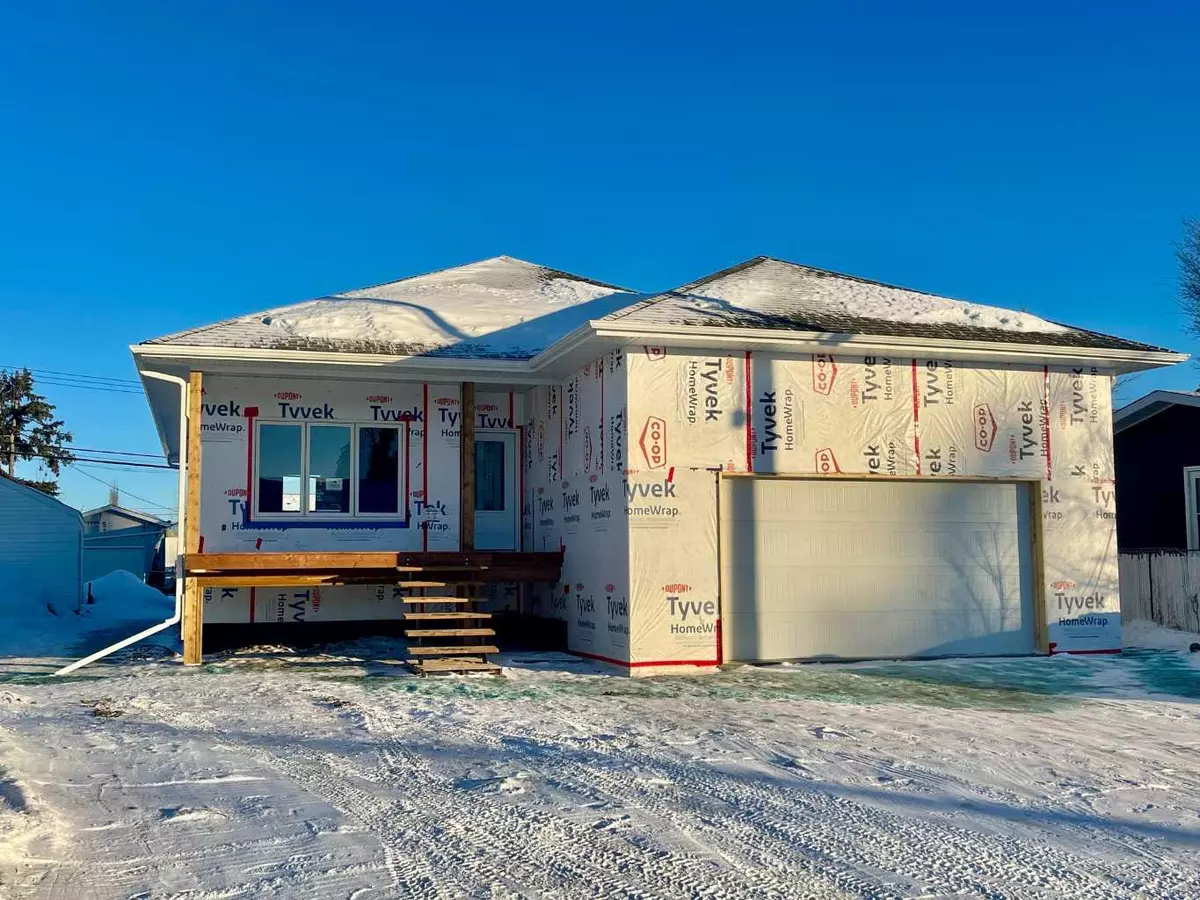 Wainwright, AB T9W 1E8,1119 14 ST