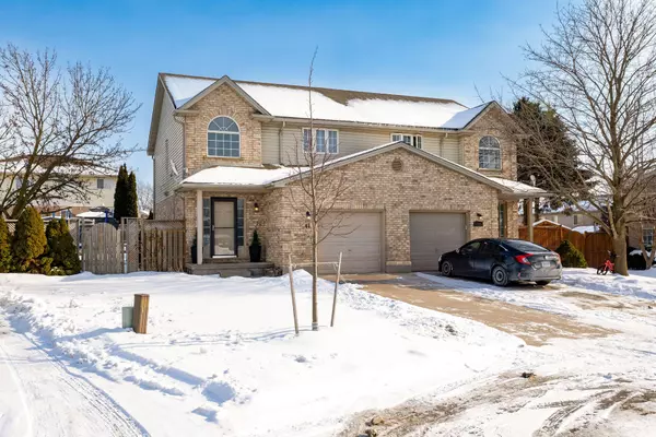 Middlesex, ON N5V 4Y2,41 Railton CT