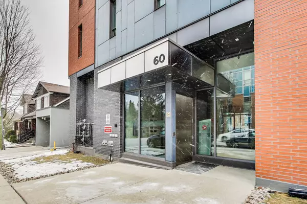 Toronto E02, ON M4L 3R2,60 Haslett AVE #204