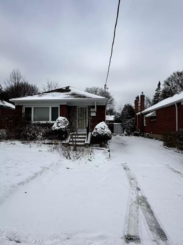 96 Foxridge DR, Toronto E04, ON M1K 2G7