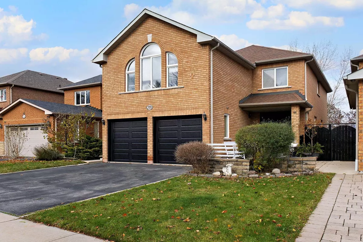 Vaughan, ON L4H 1K1,370 Royalpark WAY