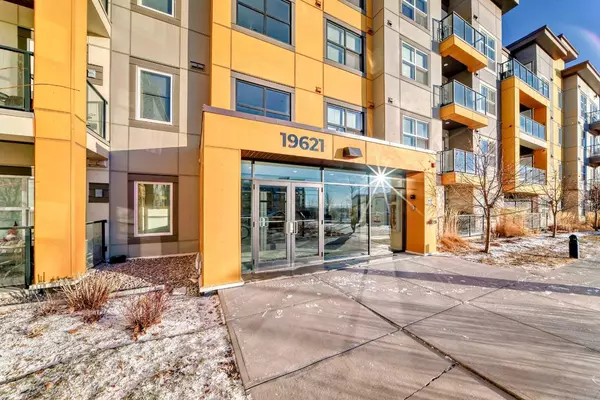 19621 40 ST Southeast #202, Calgary, AB T3M 2W2