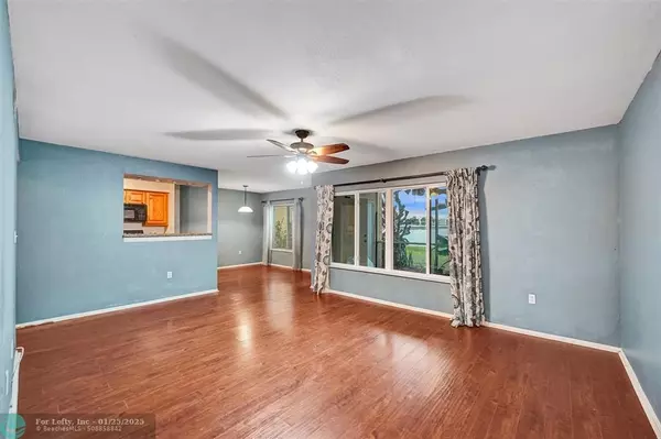 Oakland Park, FL 33309,2647 NW 33rd St  #2302