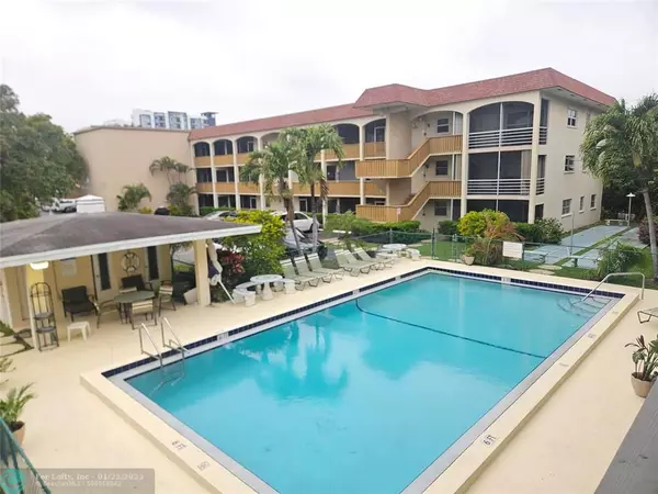 651 Pine Dr  #205, Pompano Beach, FL 33060