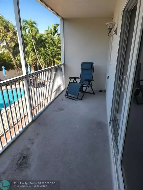 Pompano Beach, FL 33062,1439 S Ocean Blvd  #208