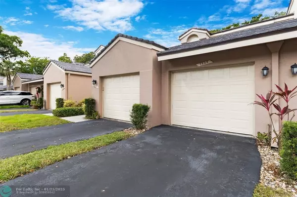 Plantation, FL 33324,9829 NW 1st Ct  #9829