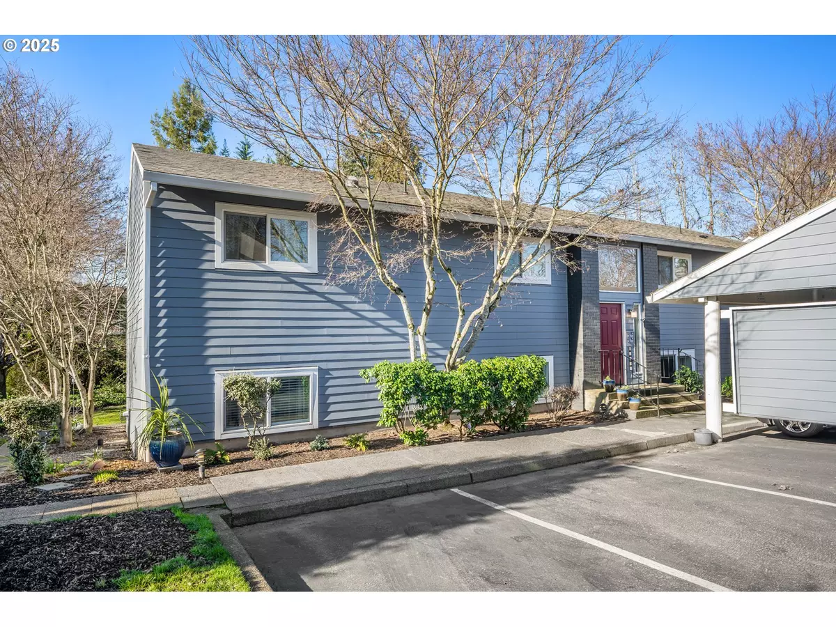 Tigard, OR 97224,10980 SW MEADOWBROOK DR #2