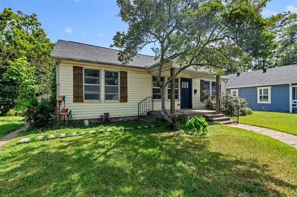 1312 W Day Street, Denison, TX 75020