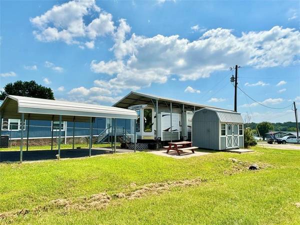 215 Running Bear, Quitman, TX 75783