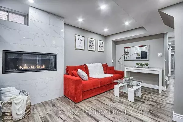 Vaughan, ON L6A 0T1,81 Mahogany Forest DR